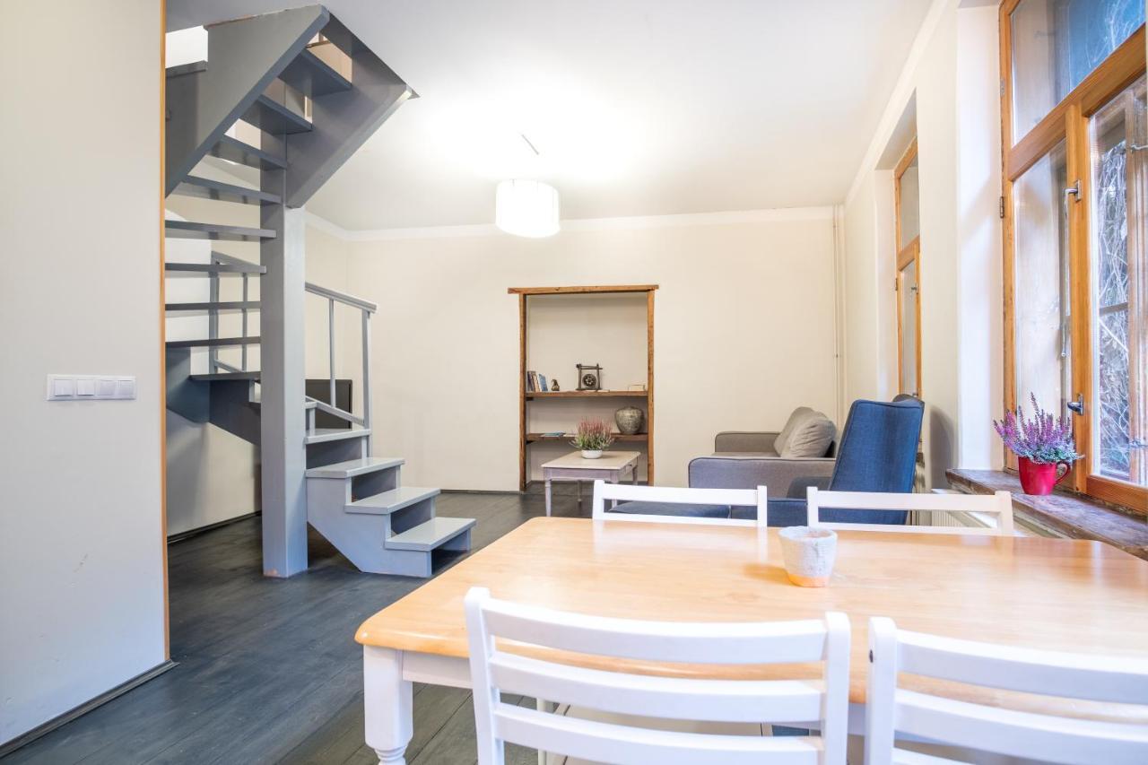 Dream Stay - Bright 2-Bedroom 2-Floor Old Town Apartment Reval Exterior foto