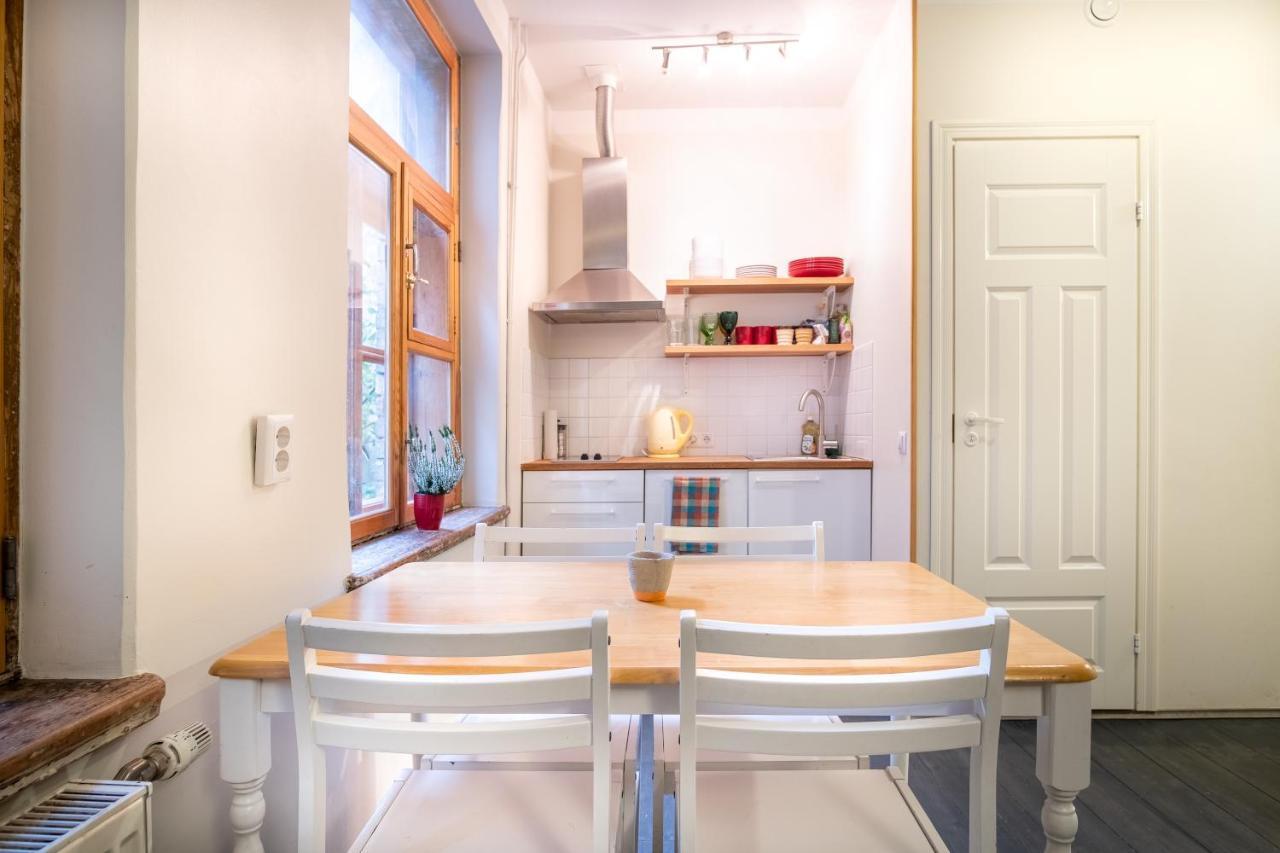 Dream Stay - Bright 2-Bedroom 2-Floor Old Town Apartment Reval Exterior foto