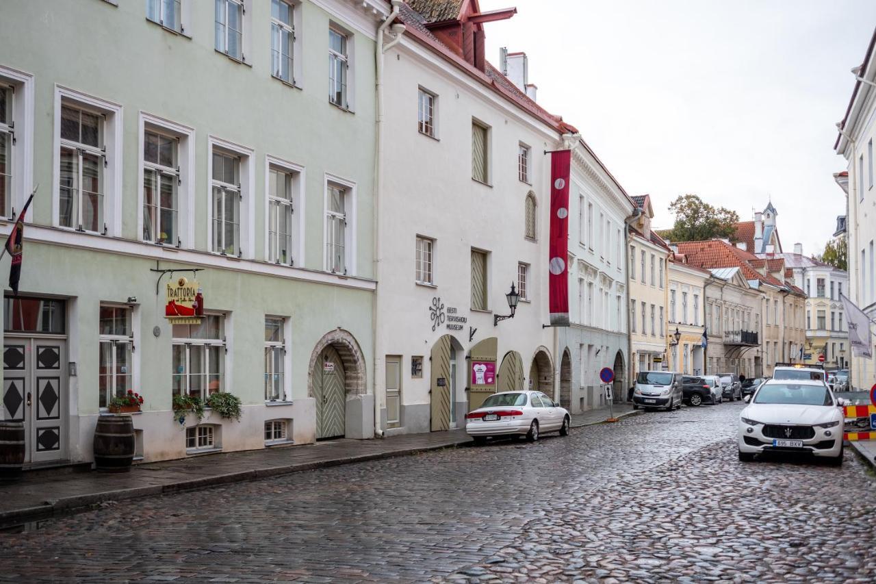 Dream Stay - Bright 2-Bedroom 2-Floor Old Town Apartment Reval Exterior foto
